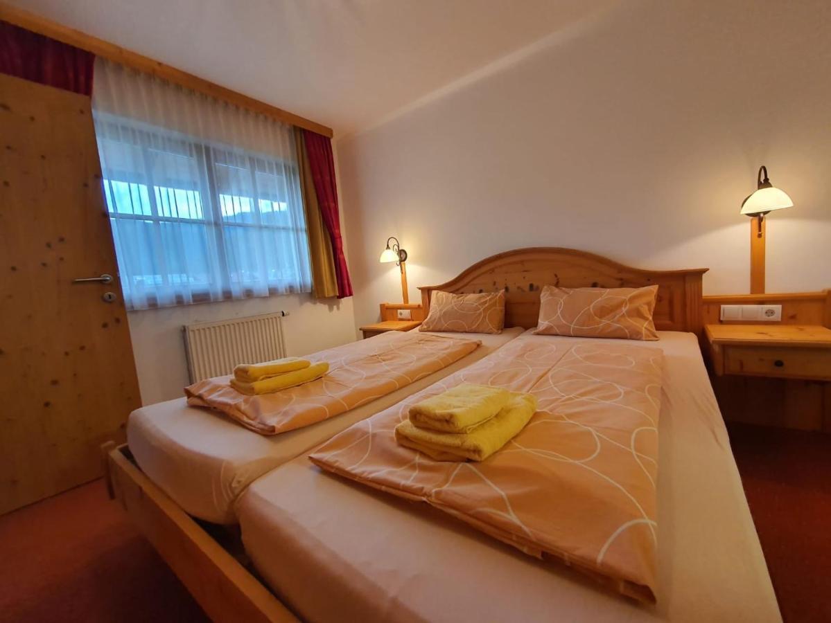 Hubertushof Ferienwohnungen Gerlos Esterno foto
